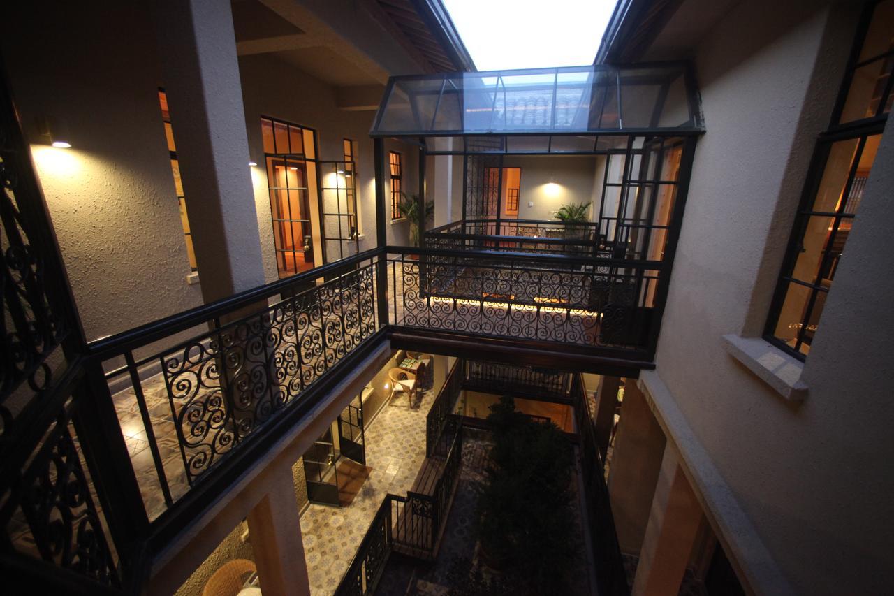 Imperial Guard Boutique Hotel御前侍卫艺术精品酒店 Yi (Anhui) Exterior foto
